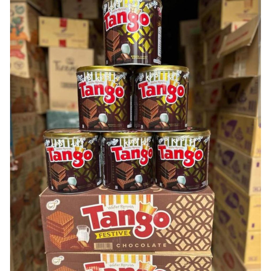 Wafer Tango Kaleng 1 Karton isi 6