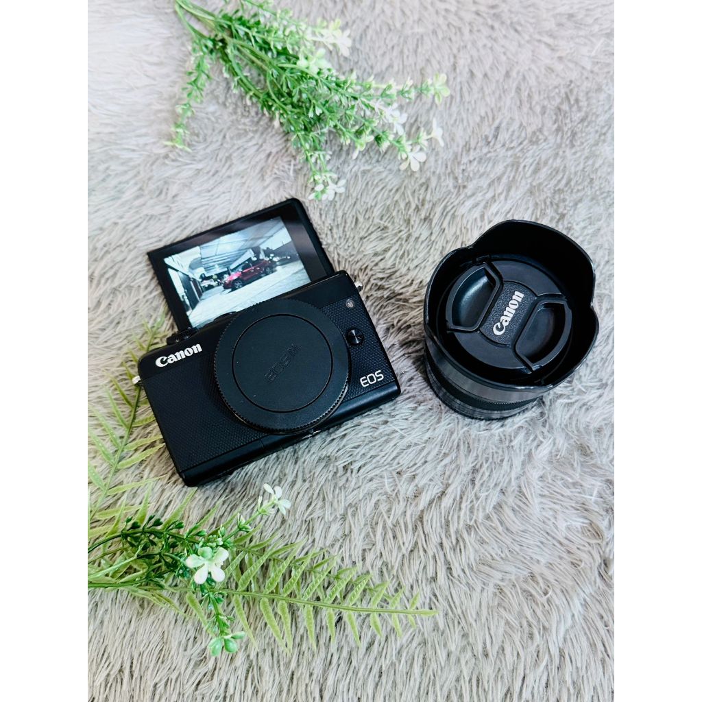 Kamera Mirrorless Canon EOS M100 SECOND