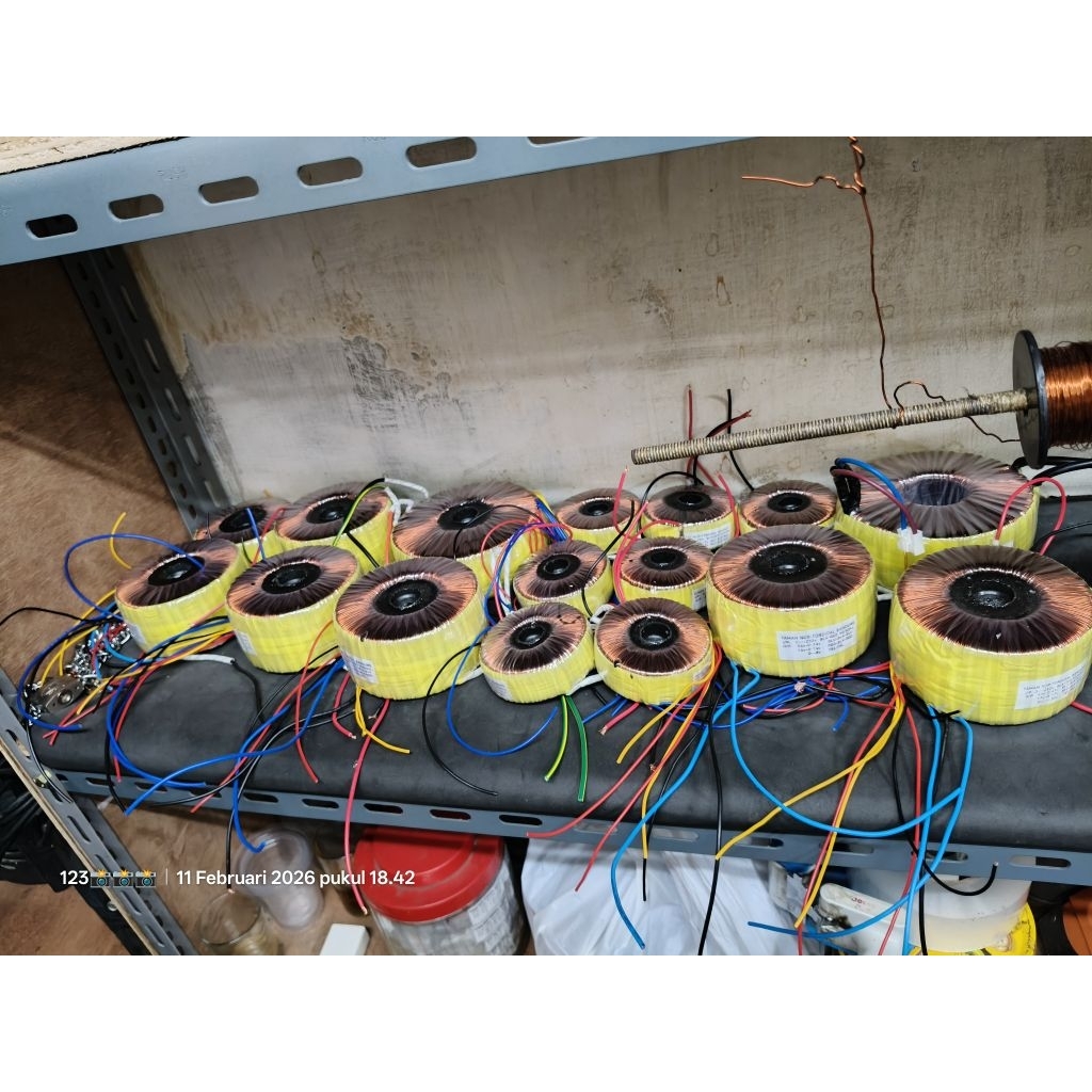 trafo aktip huper 8inc..   30v 0 30v 3A