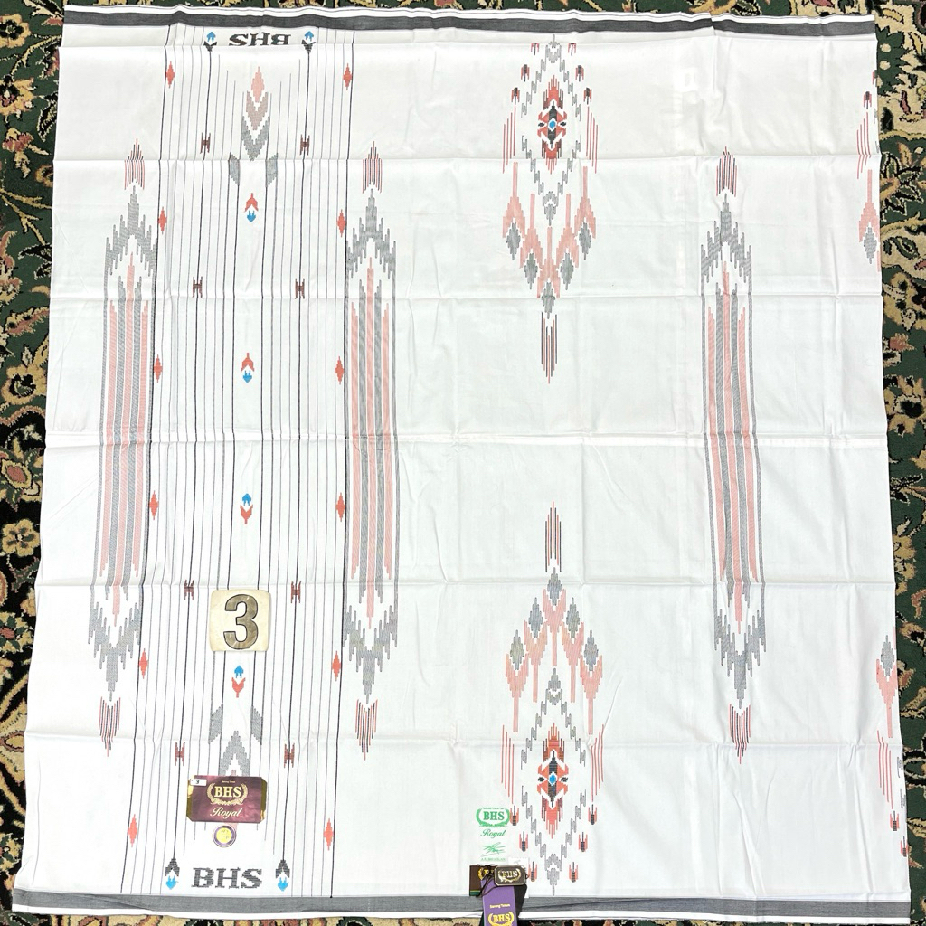 SARUNG BHS ROYAL GOLD R62 STB 3 PUTIH
