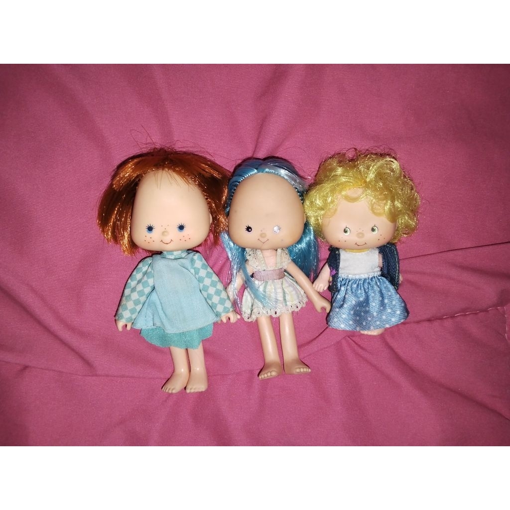 strawberry shortcake vintage doll