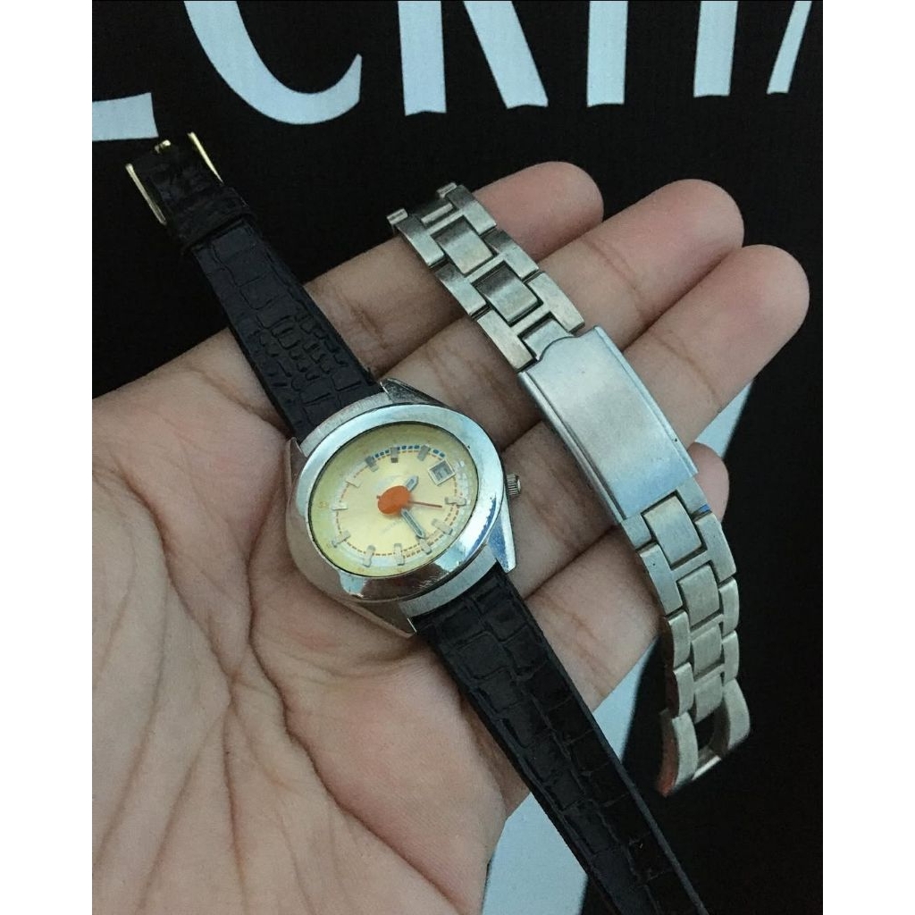 Jam Tangan Unik Alba Aka