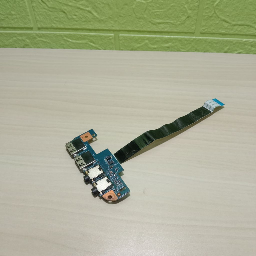 Port Usb Original Copotan Laptop Acer Travelmate 4740Z 4740