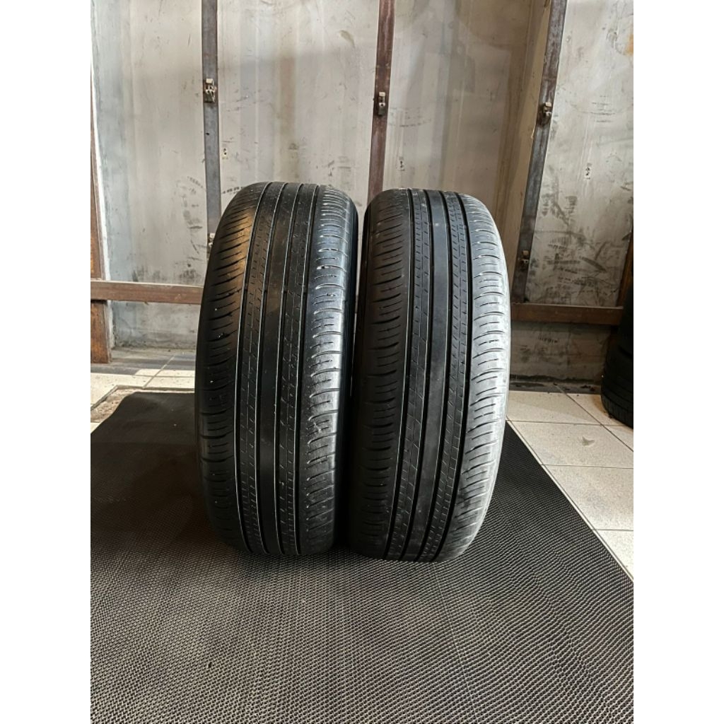 DUNLOP ENASAVE 215/60 R17  dot 2019/2022