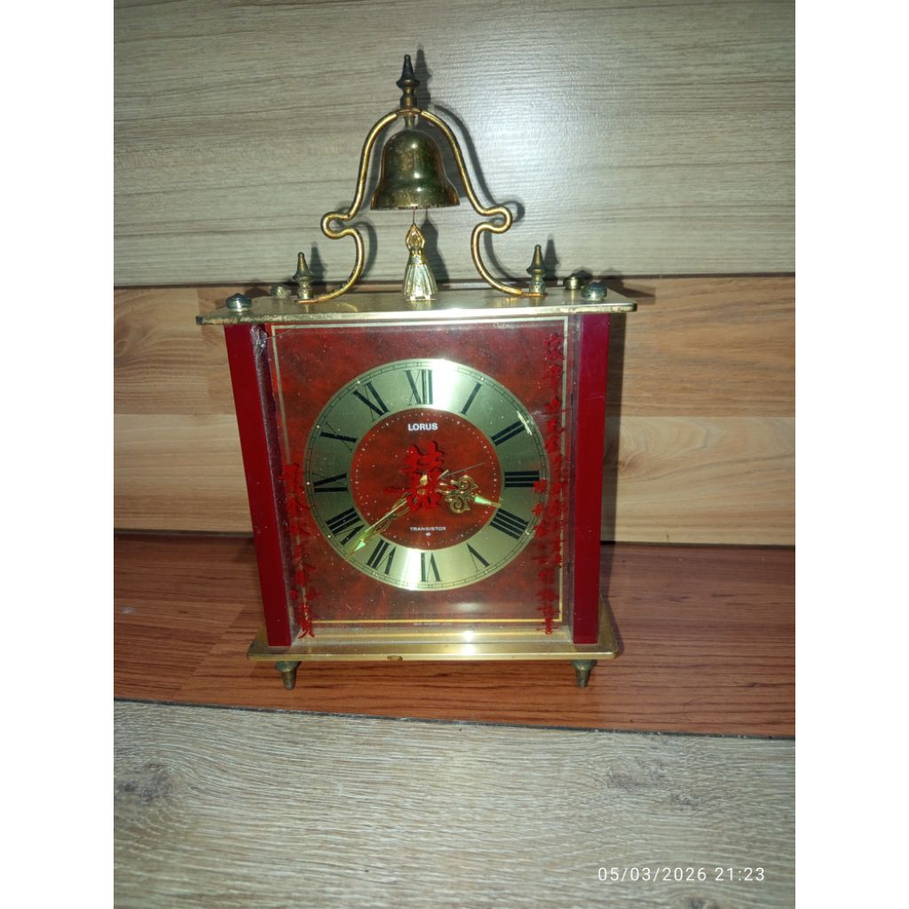 jam dinding jadul antik