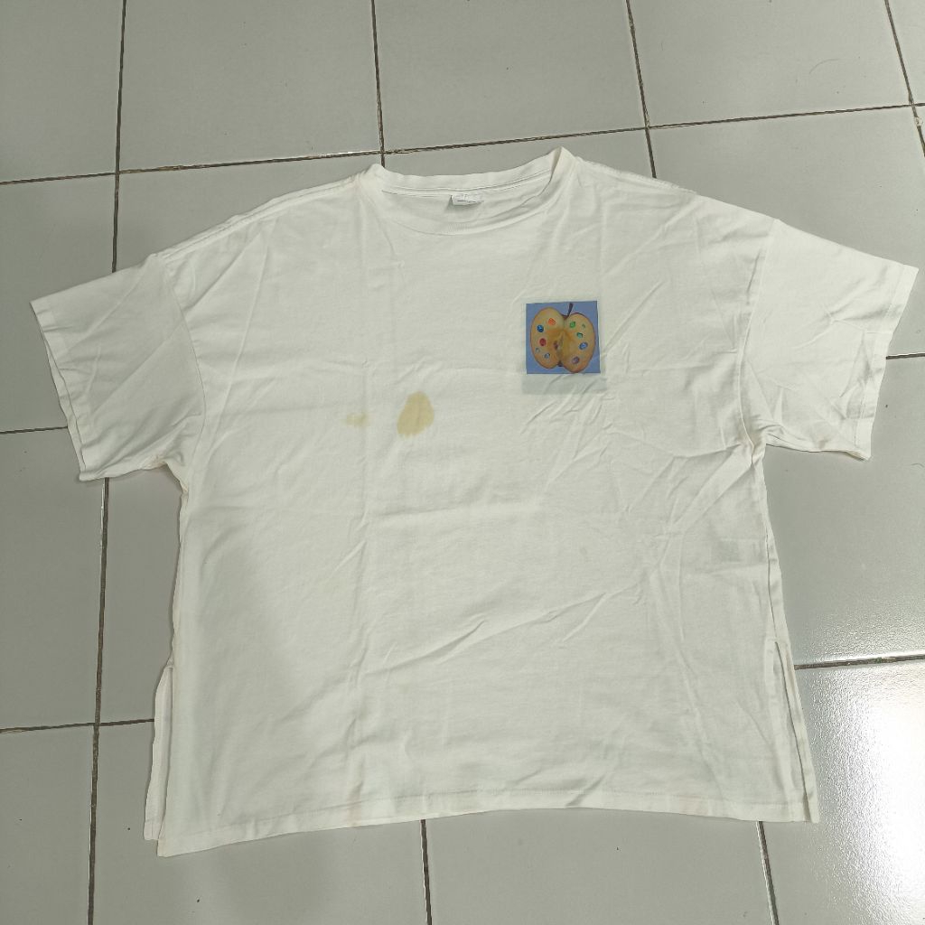 Kaos Uniqlo GU preloved