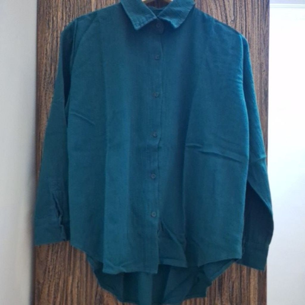 (PRELOVED) KEMEJA WANITA HIJAU BOTOL