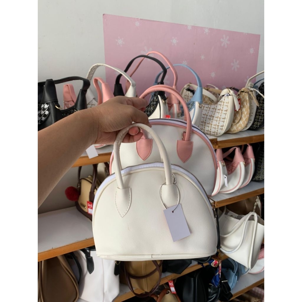 Tas wanita TOKOMU