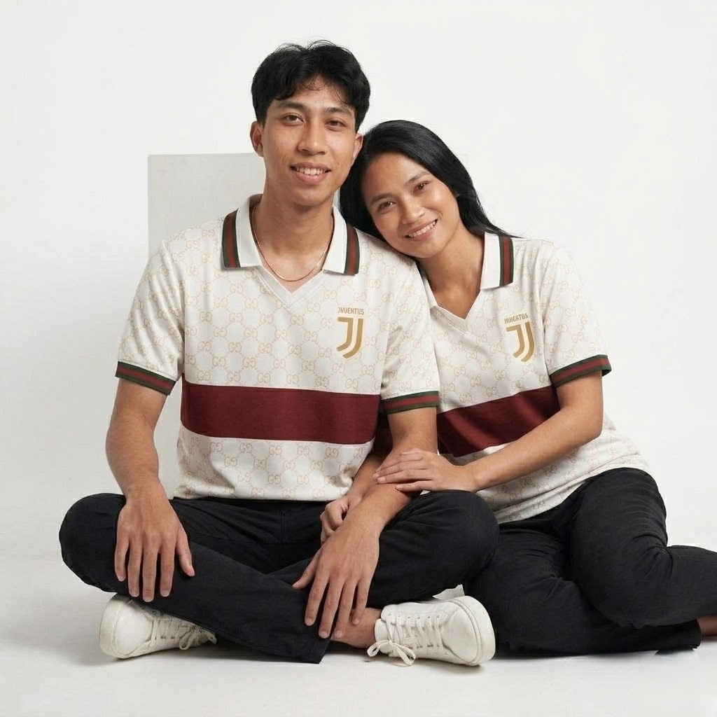 Polo Jersey Juventus Fantasy Concept Supporter Version Baju Bola Pria Casual Sportswear Putih Gold