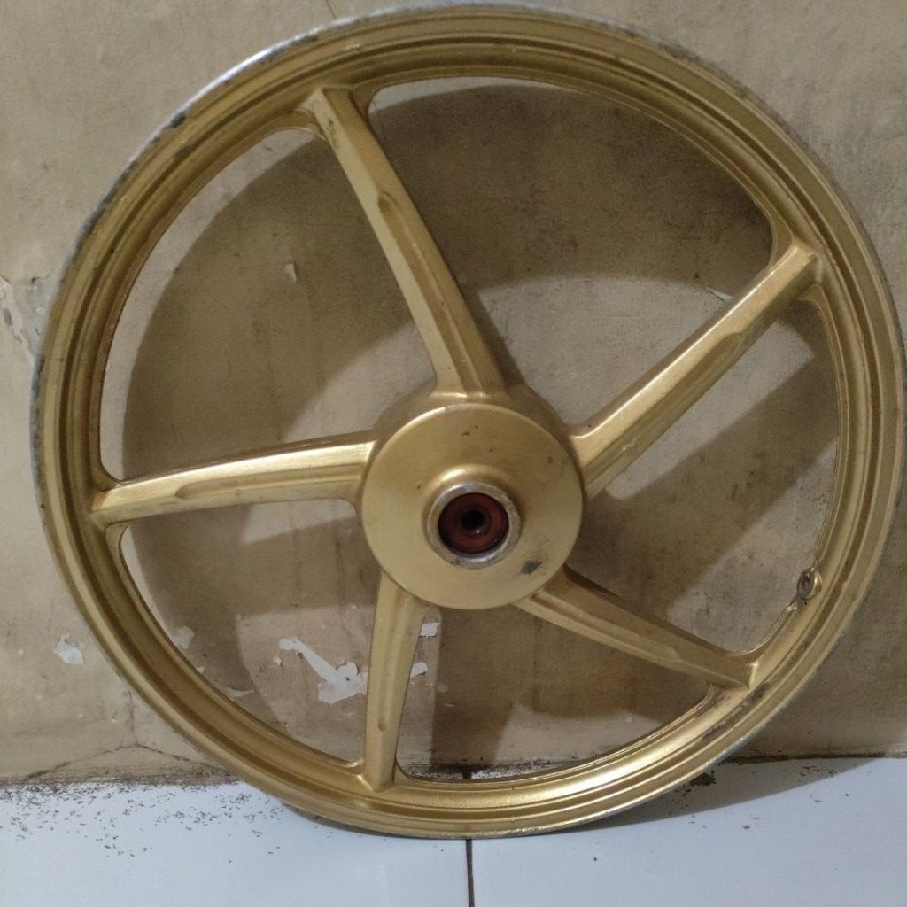 velg velk racing depan tromol Astrea grand Supra x lama bekas