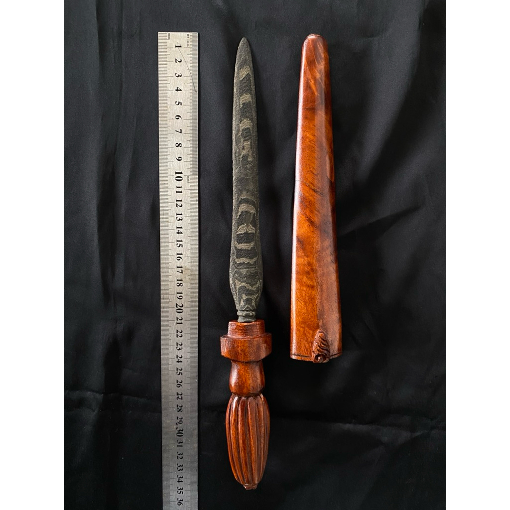 Pusaka Pamor Ombak Segoro