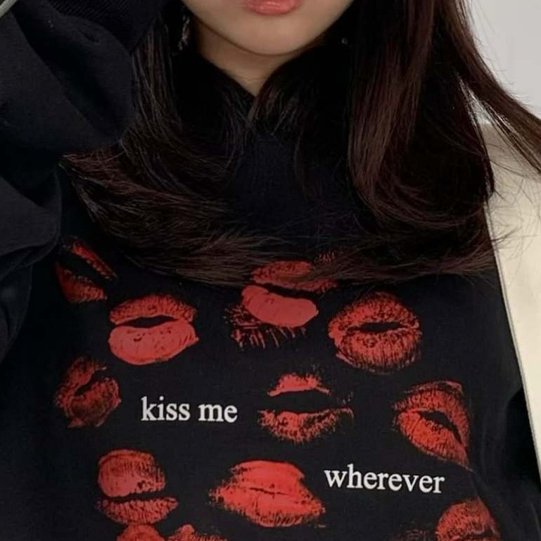 Telepati.Che - Booxy Hoodie Kiss me Black, White & Charcoal