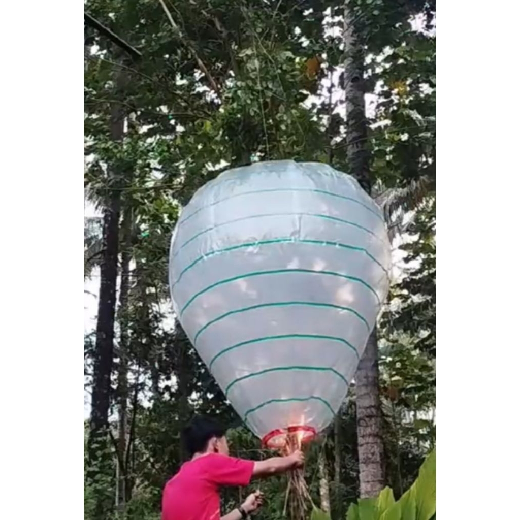 Balon udara/ Balon udara lampion/ Balon udara plastik lakban