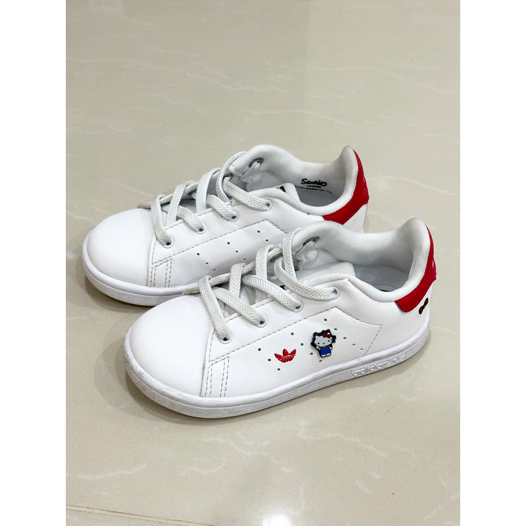 PRELOVED - ADIDAS x HELLO KITTY x STAN SMITH / Original / Sepatu Anak / Sneaker / Sandal / Shoe / An