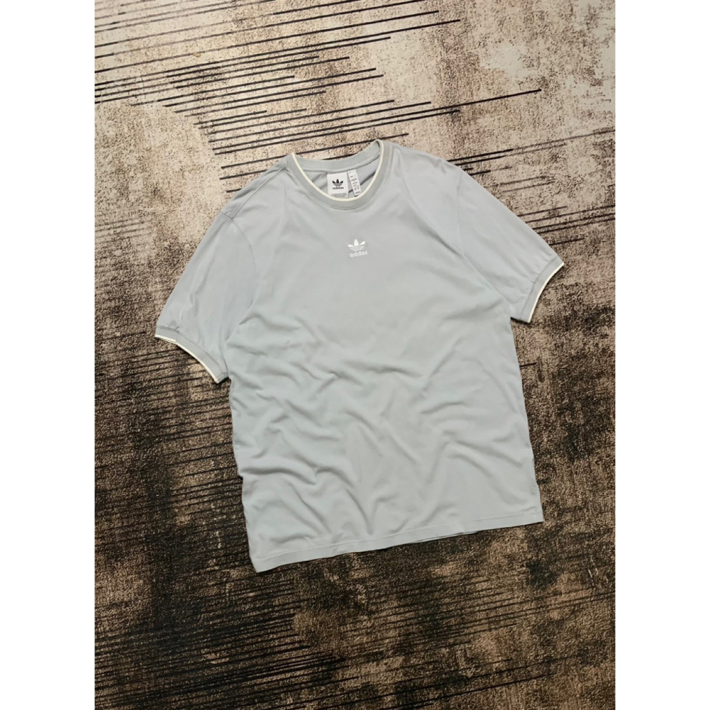 T-Shirt/Kaos Adidas Trifoil Center Logo Second