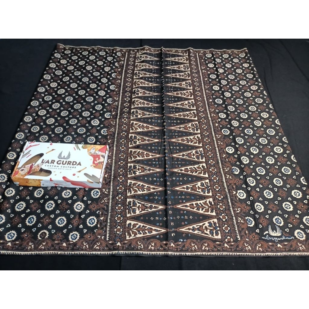 Sarung Batik Tradisional Lar Gurda Ekslusif Ks076