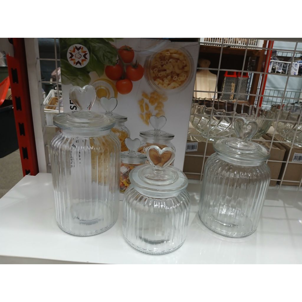 Toples Love Putih Kaca Isi 3/ Toples Kaca Lebaran