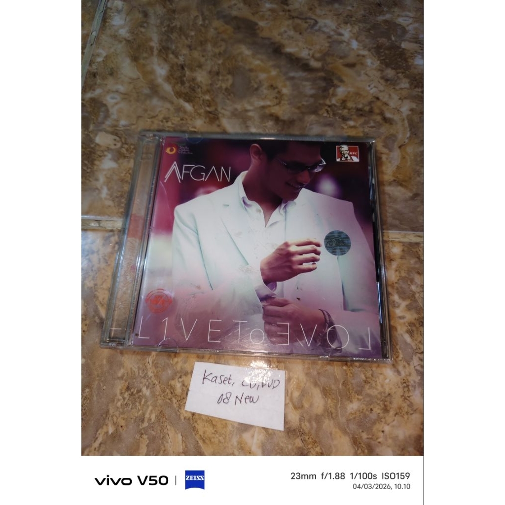 Kaset CD AFGAN - Live to Love