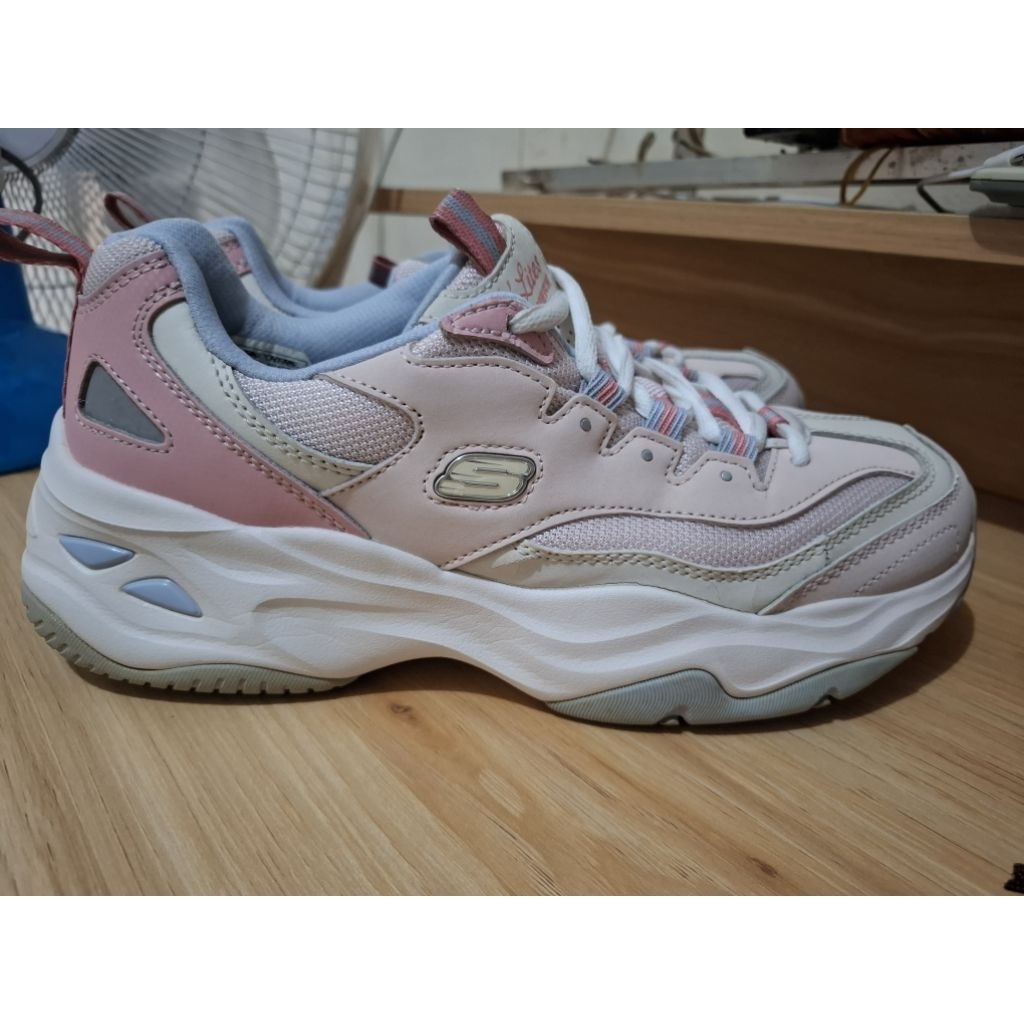 Sneakers Skechers D'lite Size 39
