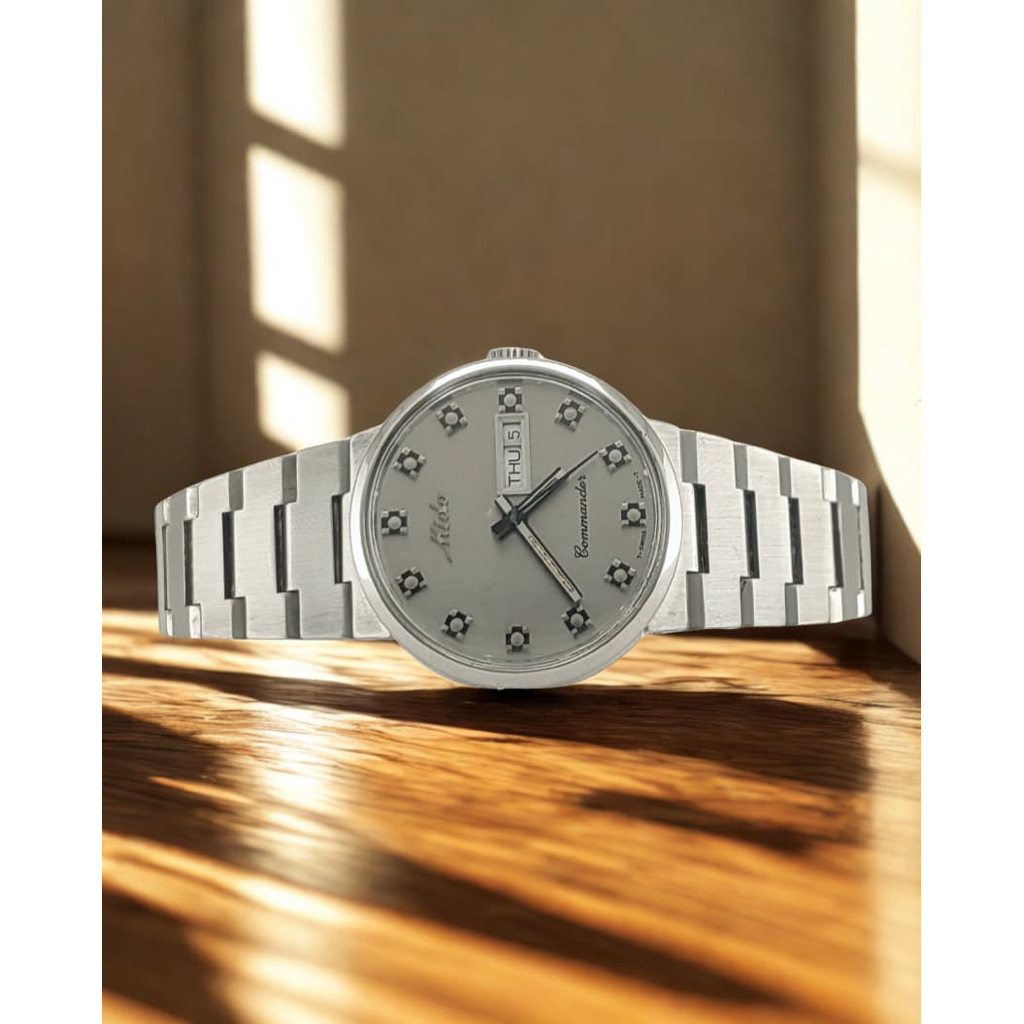 Jam Tangan Second