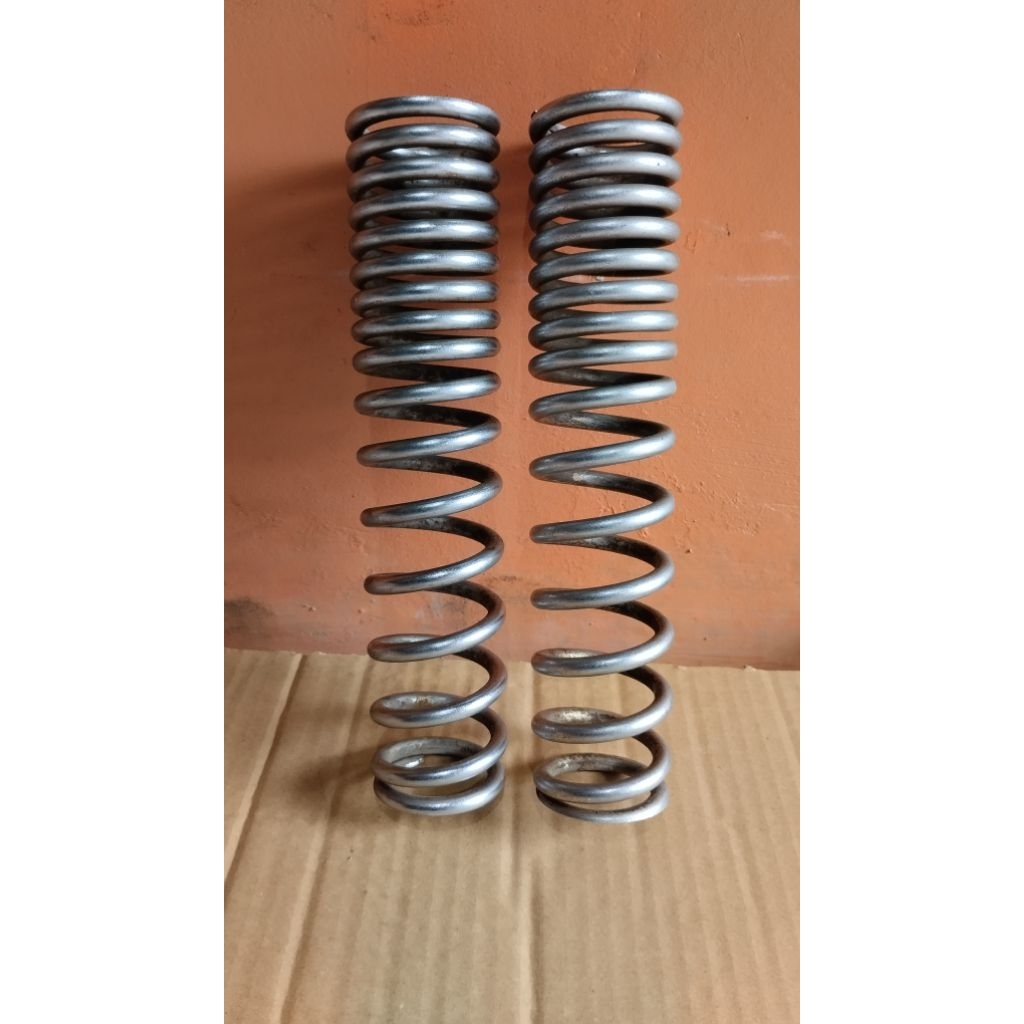 PER SHOCK BELAKANG BEKAS COPOTAN MOTOR BEBEK