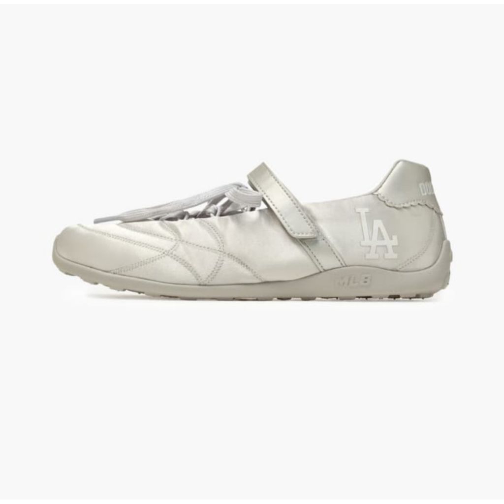 (PO KOREA) MLB SHOES - SLICK MARY JANE SATIN NEW YORK YANKEES - ORIGINAL KOREA