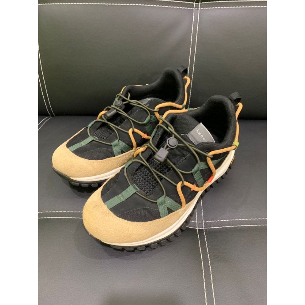 Sepatu Rekber Akross Apiss