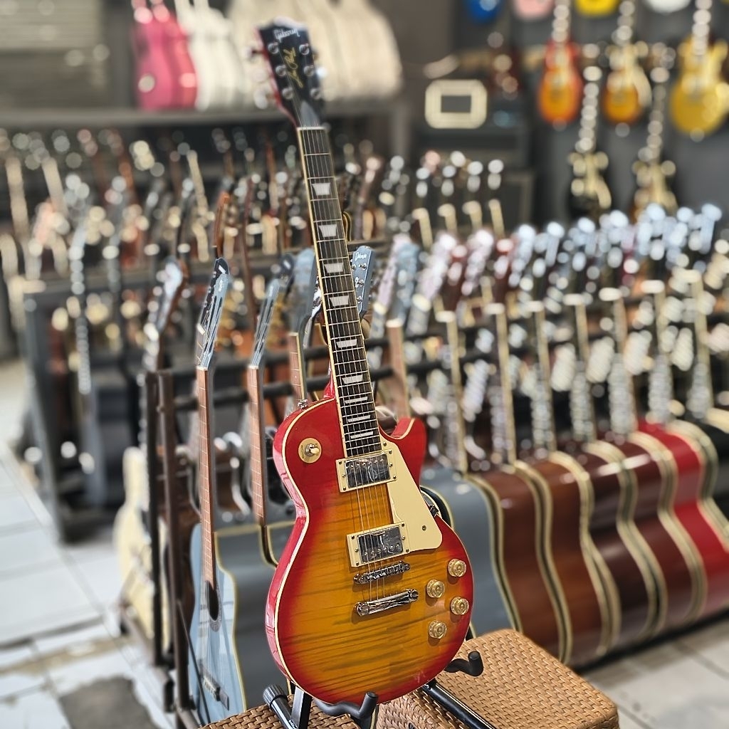 Gitar Gibson Les Paul Elektrik Red Cherry Sunburst Series
