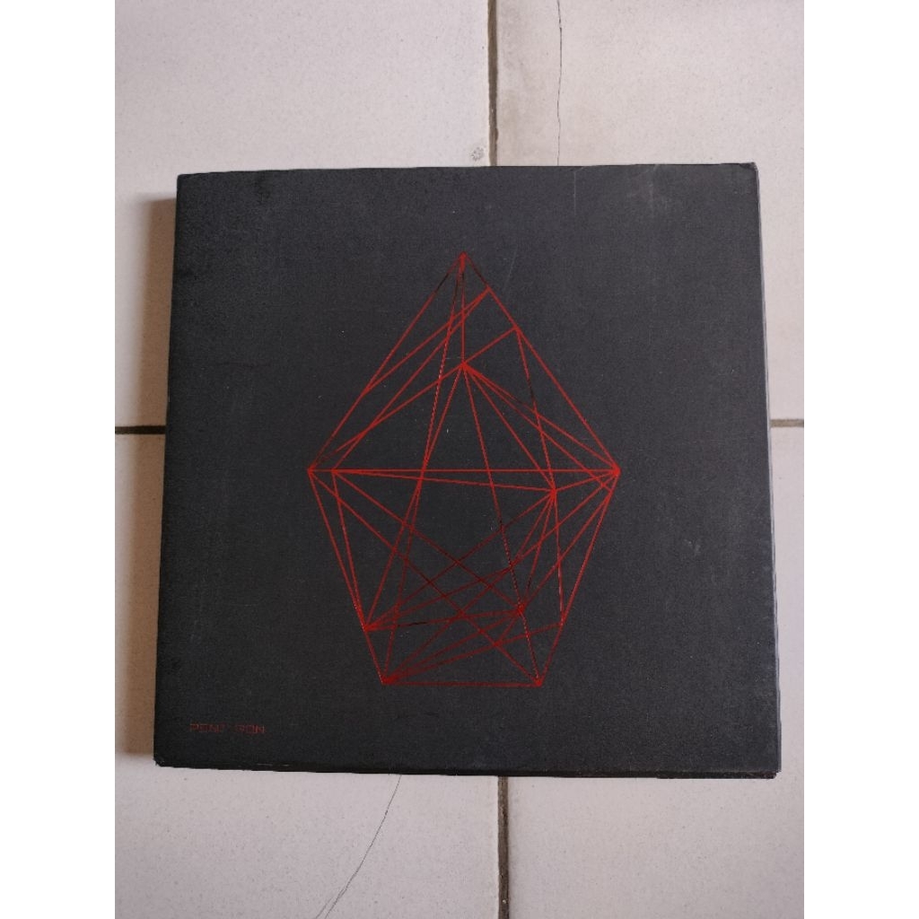 album only PENTAGON universe the black hall