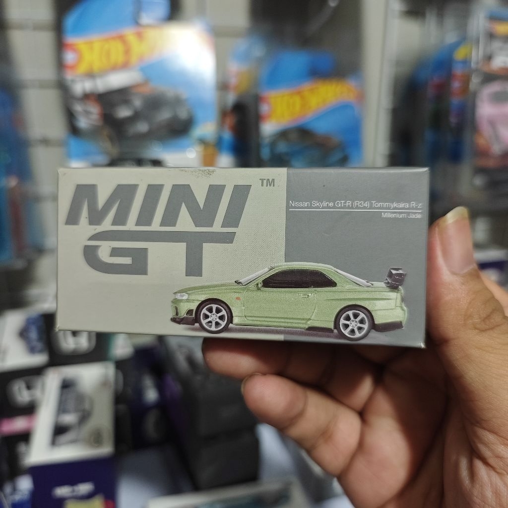 Mini GT Nissan Skyline R34 Tommykaira Rz Jade Unsealed