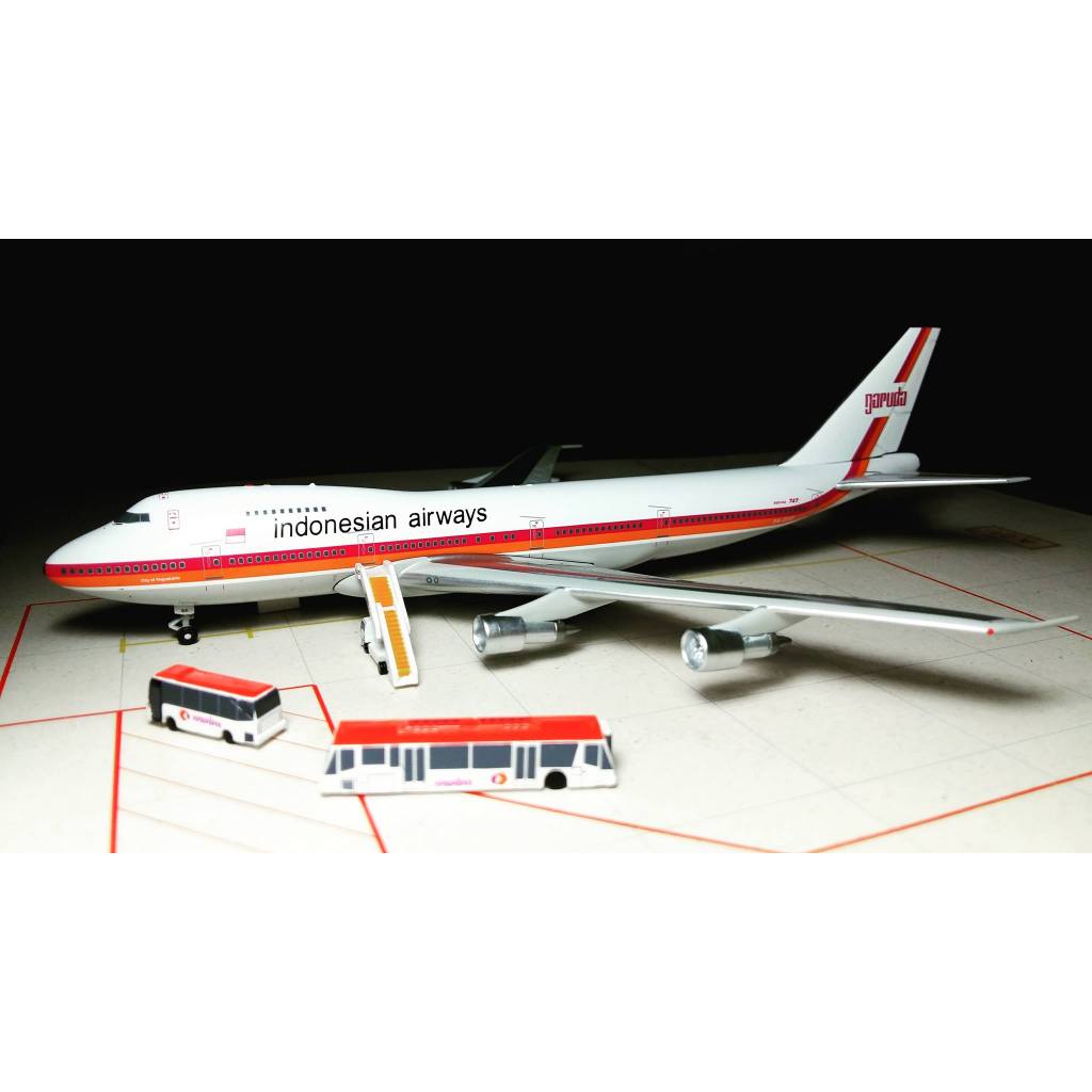 Diecast Pesawat Garuda Indonesia - Boeing 747-2U3B - "City of Yogyakarta" rego PK-GSE BBox kondisi r