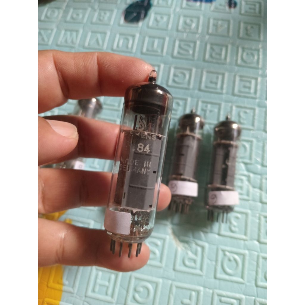 Siemens EL84 Tested Good