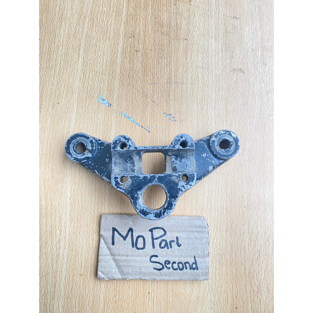 segitiga T atas  YAMAHA RS 100 yb 100 L2G lama original copotan