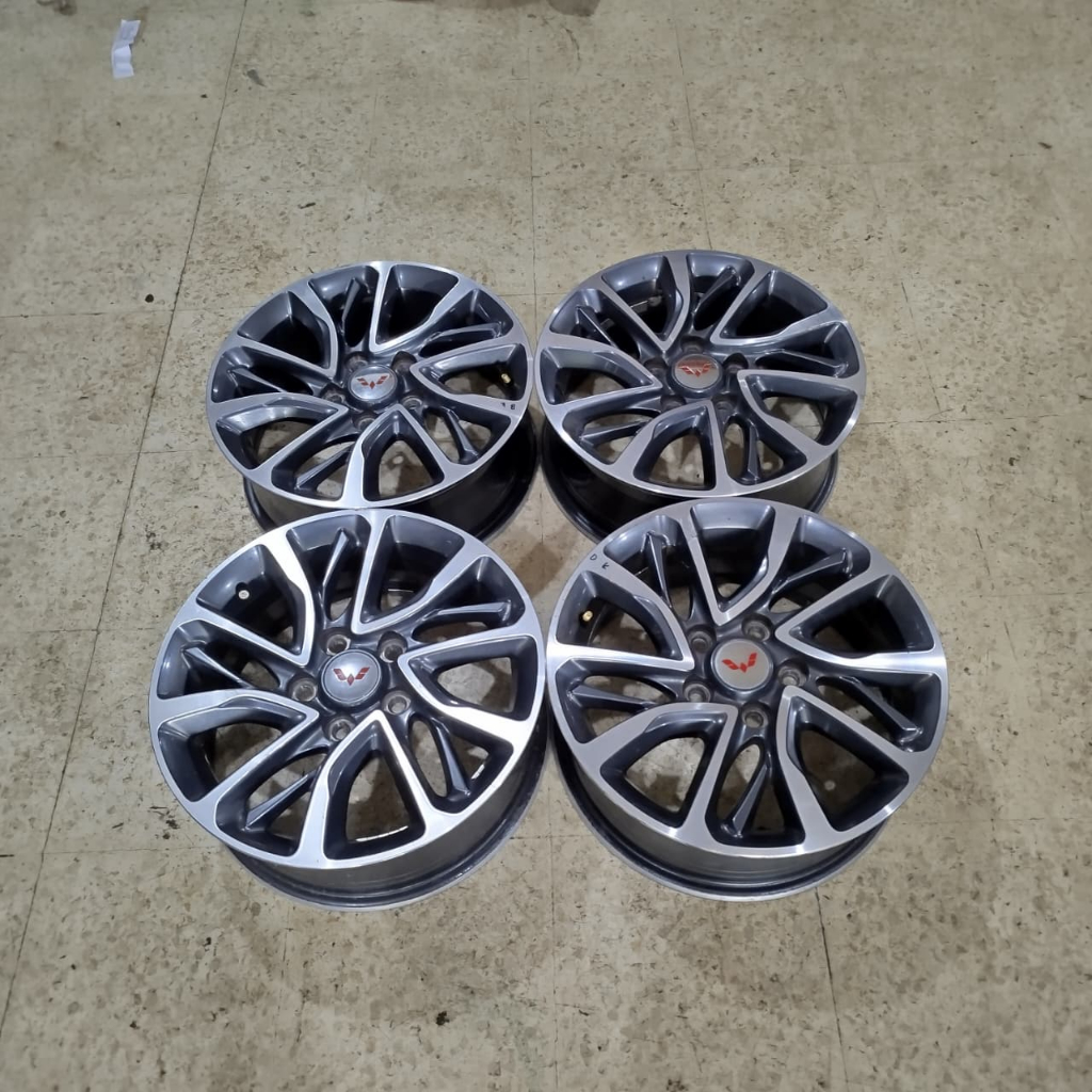 Velg Mobil Original / Oem Wuling Cortez R16 Pcd 5X114.3 Grey Polish
