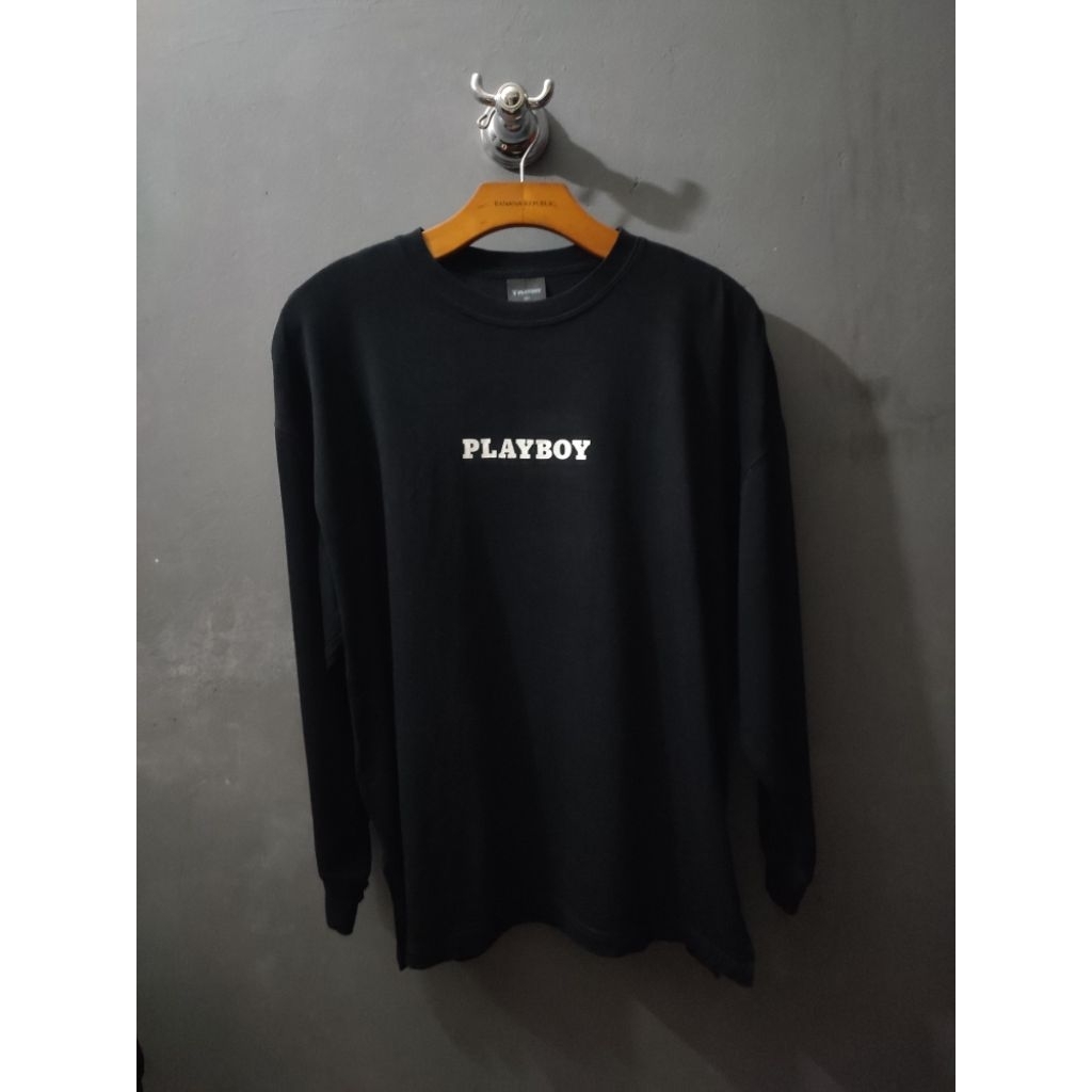 Kaos Playboy x GU original size XL