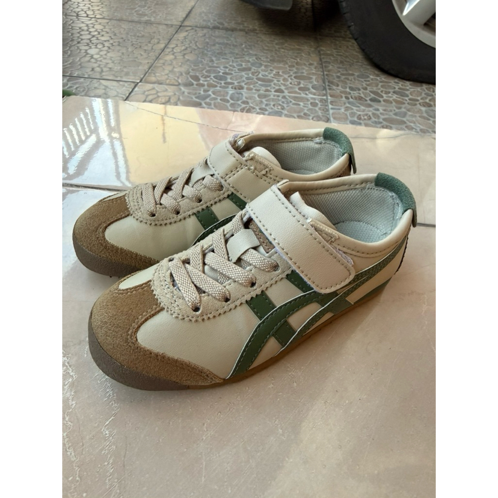 onitsuka tiger kids (preloved)
