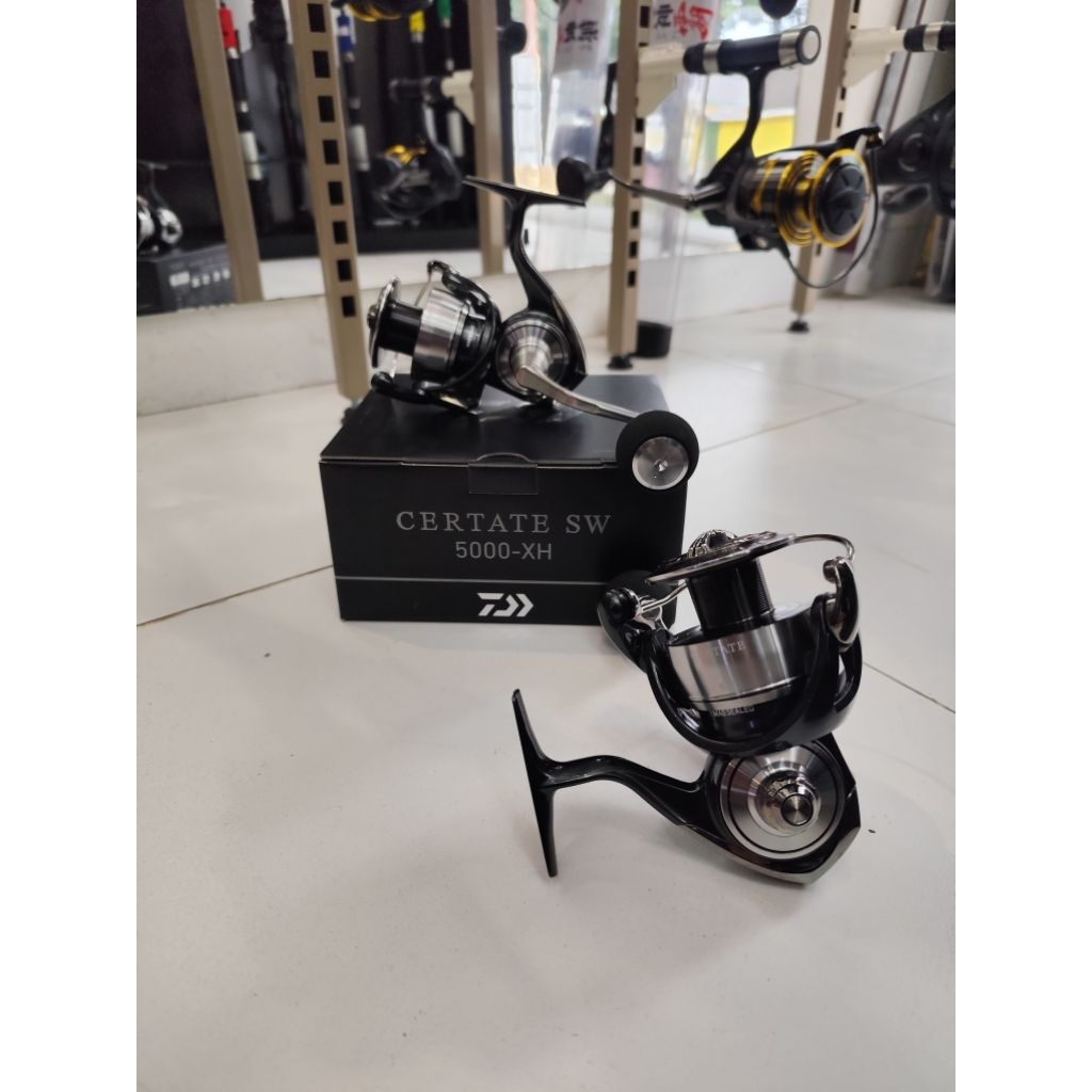 Reel pancing spinning DAIWA CERTATE SW 5000-XH, SW 6000-XH.