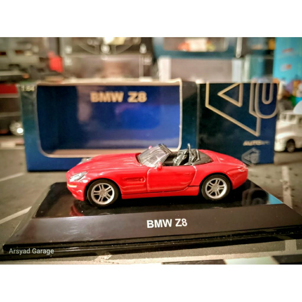 Diecast AutoArt Auto Art BMW Z8 Red