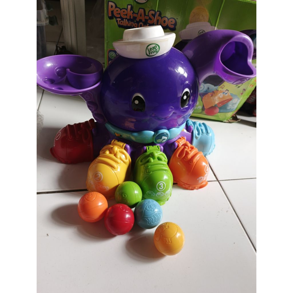 preloved leapfrog peak a shoe mainan gurita bola anak bayi