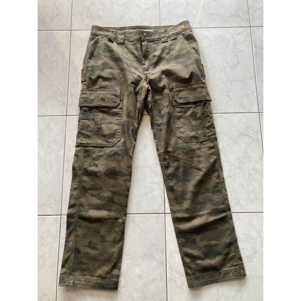 Duluth Camo Flex Fire Hose Size 34x34