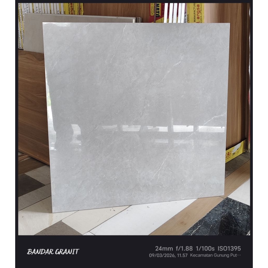 Granit lantai infinity bergamo grey 80x80  grnait lantai motif marmer grey ukuran 80x80