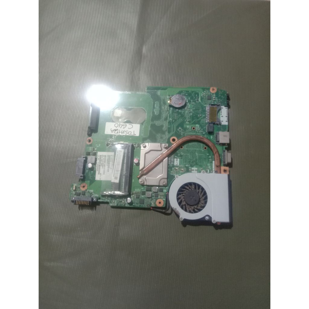 mainboard Toshiba c640