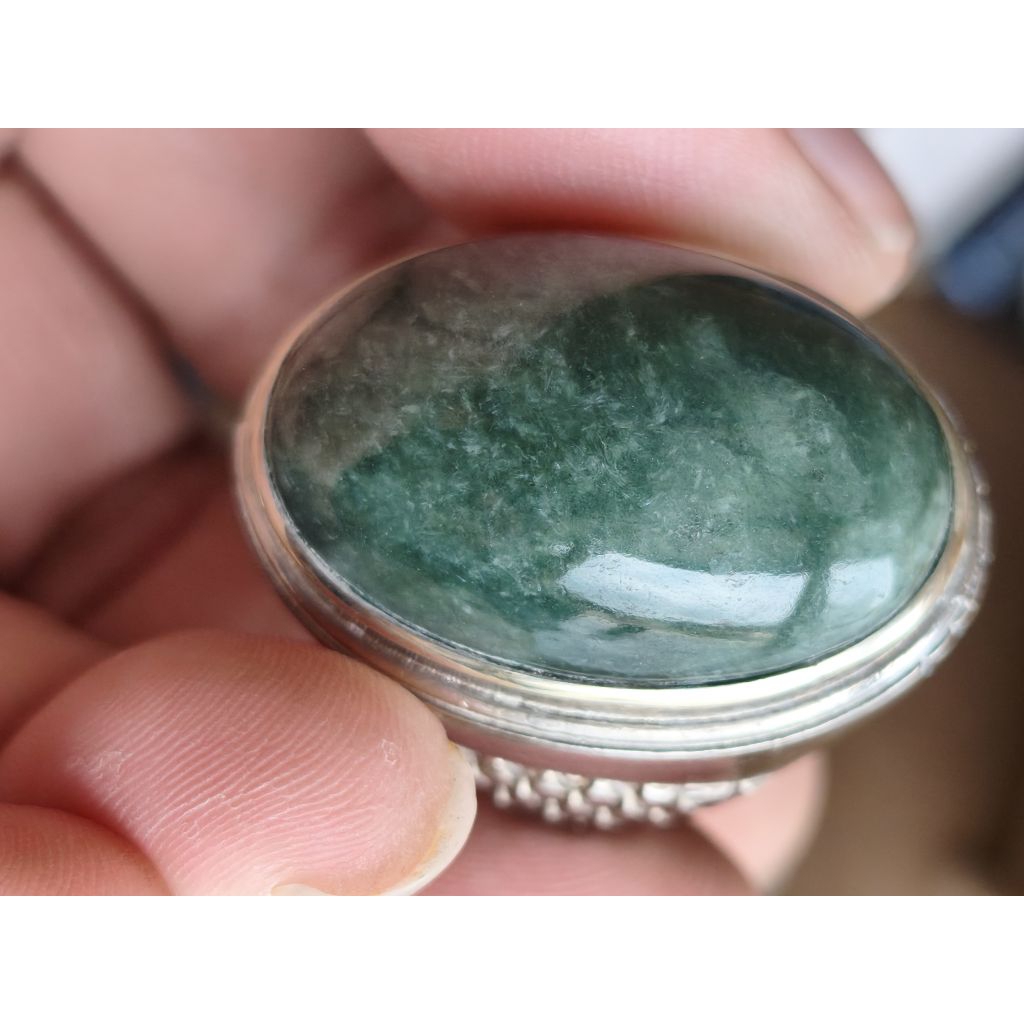 batu cincin giok Nabire Papua jumbo kinclong tembus senter