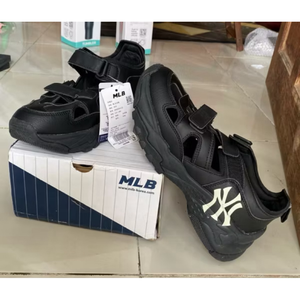 Sepatu Sandal - MLB (42)