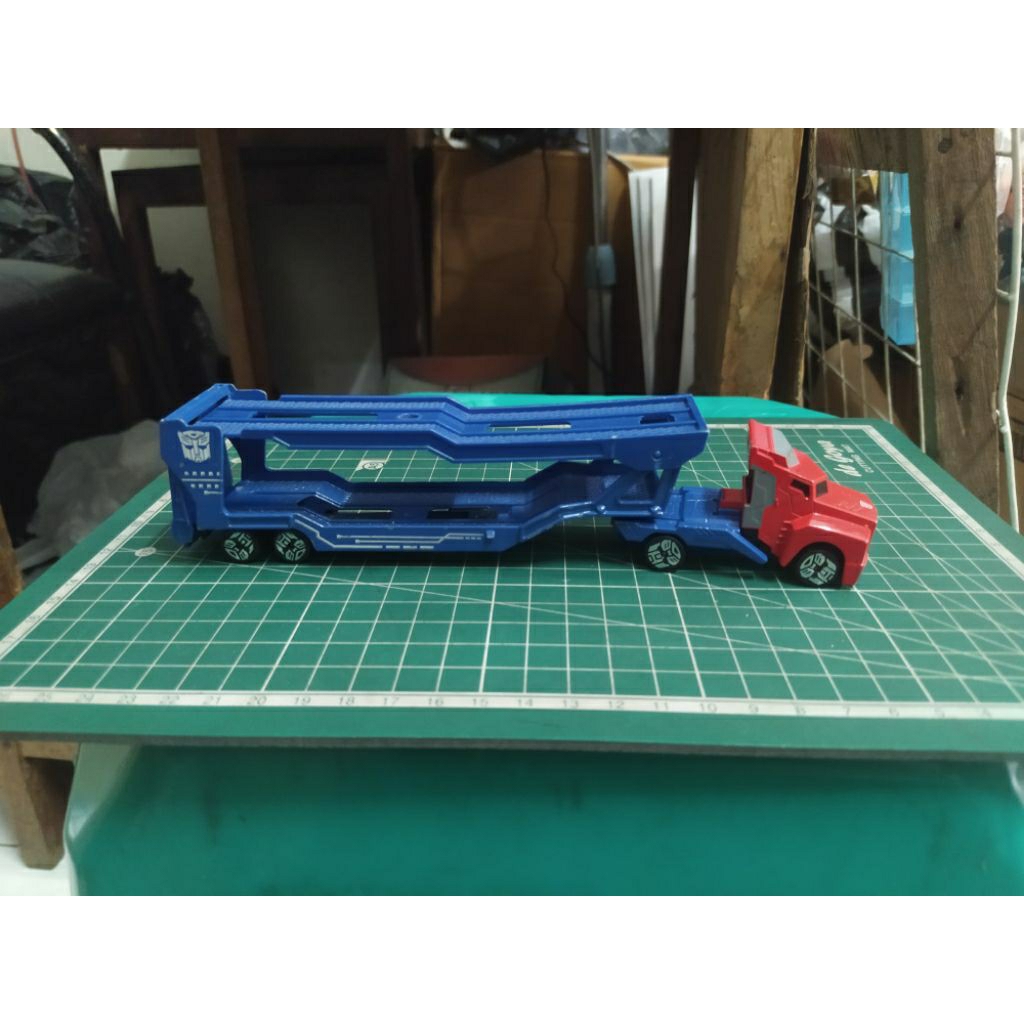 Diecast Transformers Optimus Prime Truck Hasbro