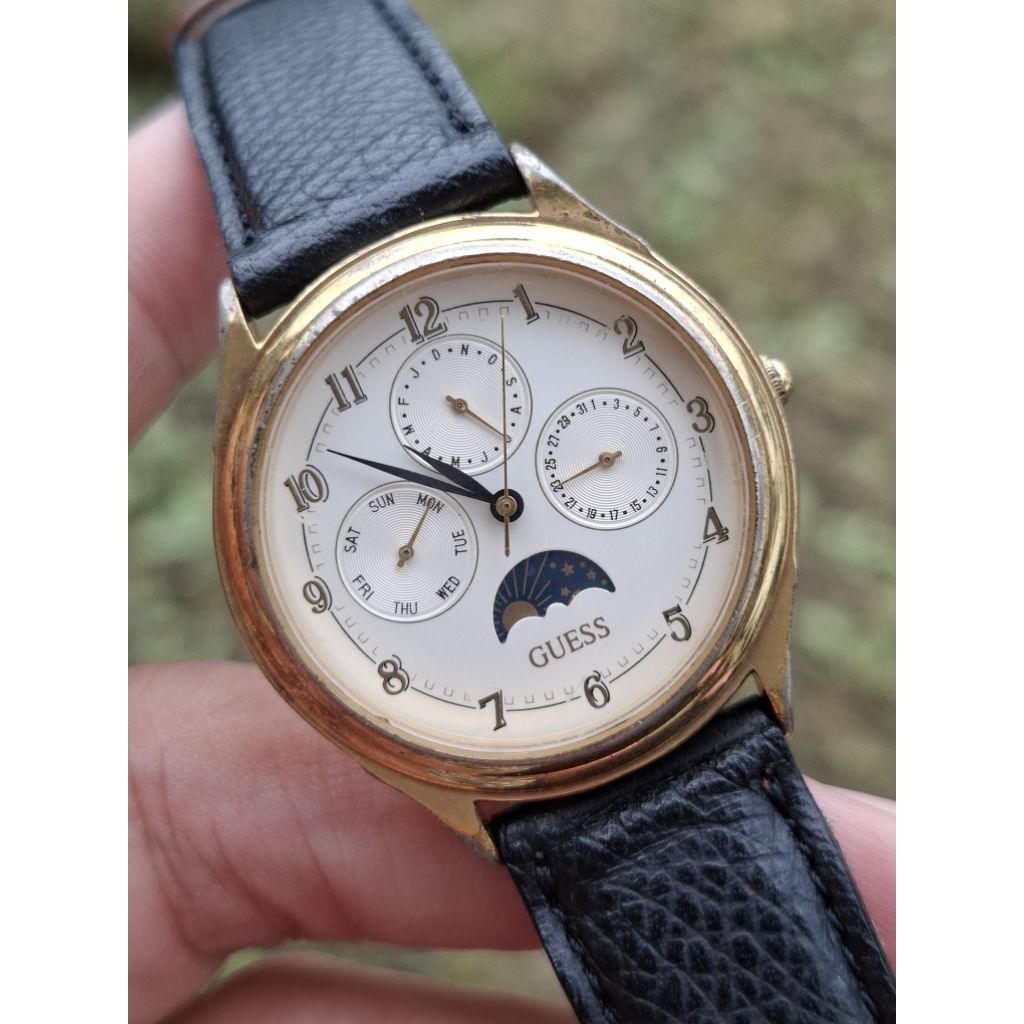 jam guess moonphase