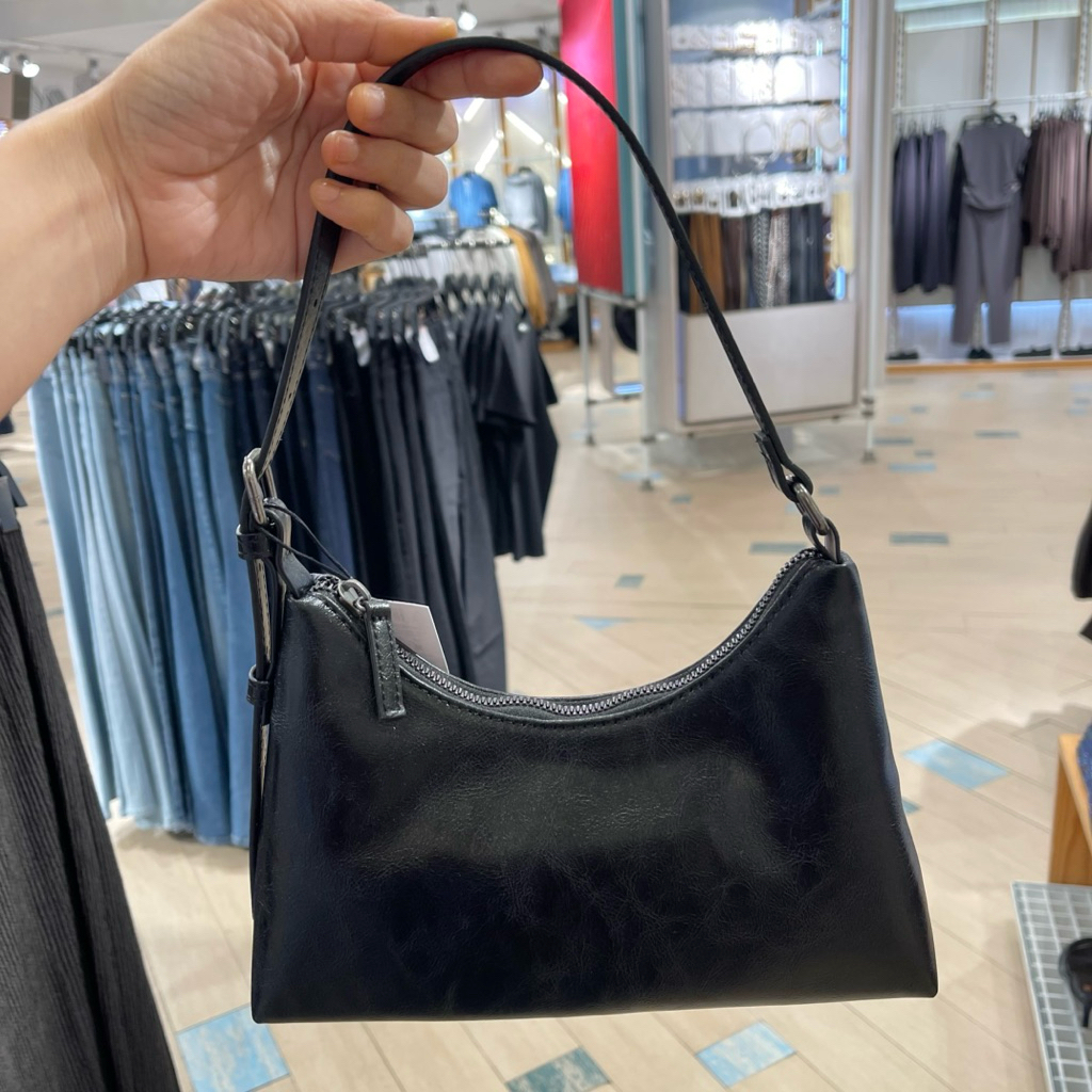 Tas Pull and Bear Woman Black