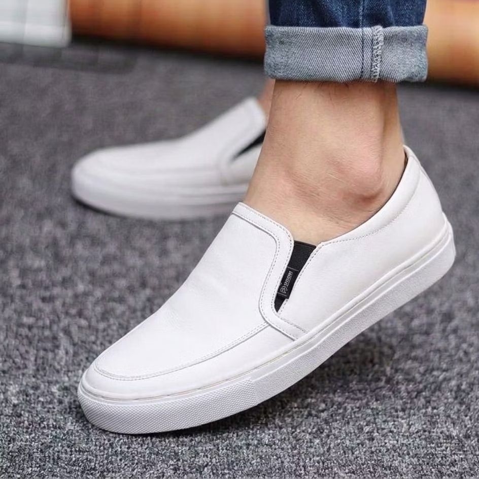 Sepatu Pria Putih Polos Kulit Asli Slip On Kasual Santai Sneakers Tanpa Tali Trendi