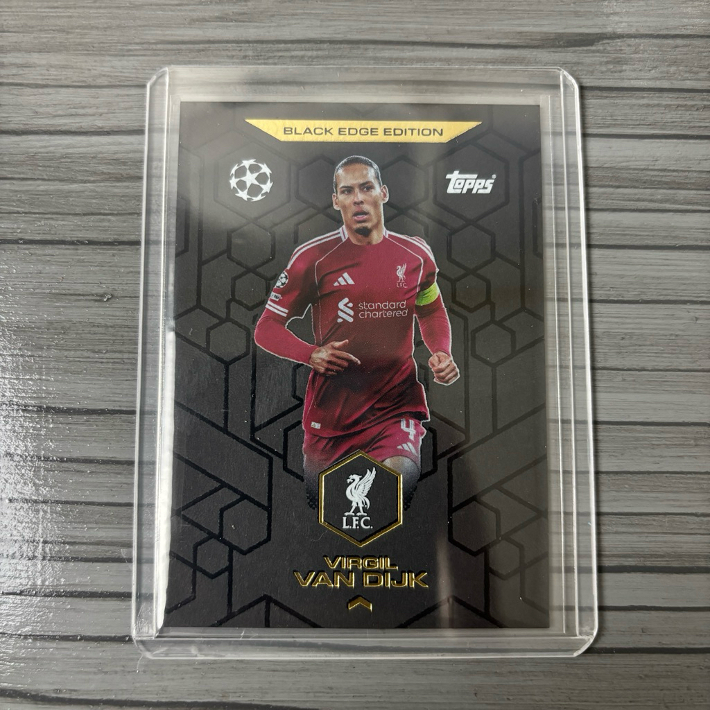 Kartu Bola Virgil Van Dijk Black Edge Topps Match Attax 2025 2026 Liverpool