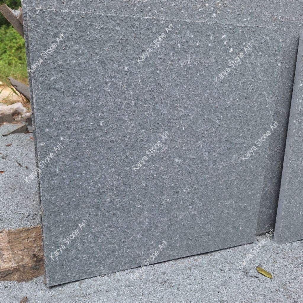 Batu Andesit Bakar 40x40cm | Batu Alam Andesit Bakar | Andesit Abu Bakar